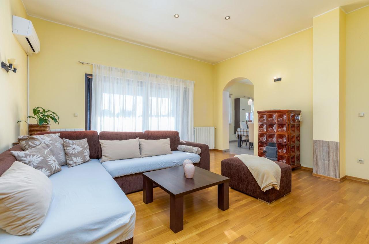 Apartment Luana A1 Fažana Exteriör bild